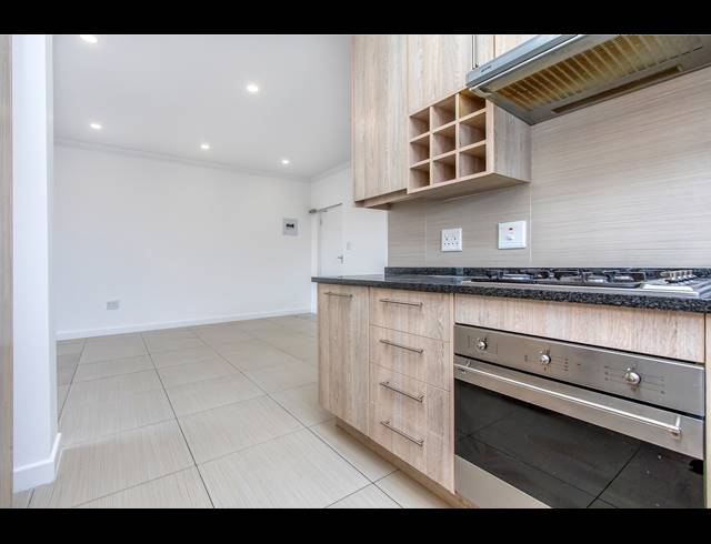 3 BEDROOM APARTMENT RENTED IN WILGEHEUWEL